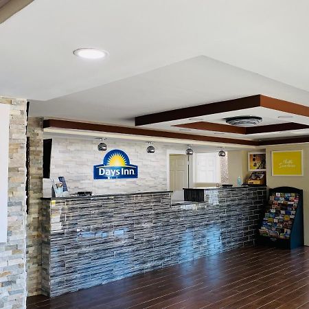 Days Inn By Wyndham Шаронвилл Экстерьер фото